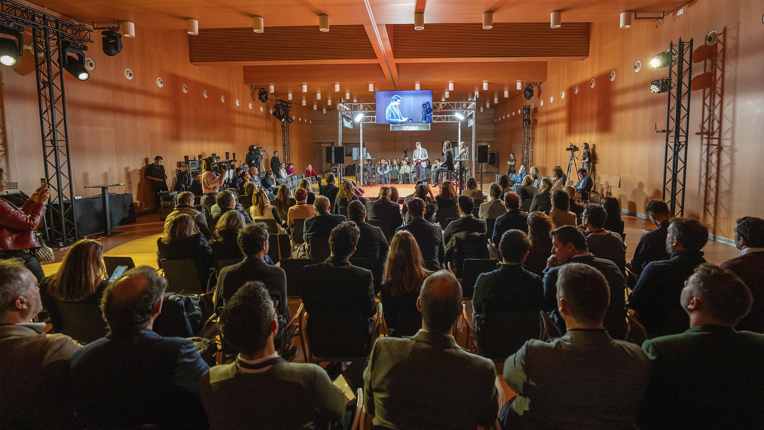 El congreso organizado por CEIN reunió a 300 personas en el Palacio de Congresos y Auditorio de Navarra Baluarte.