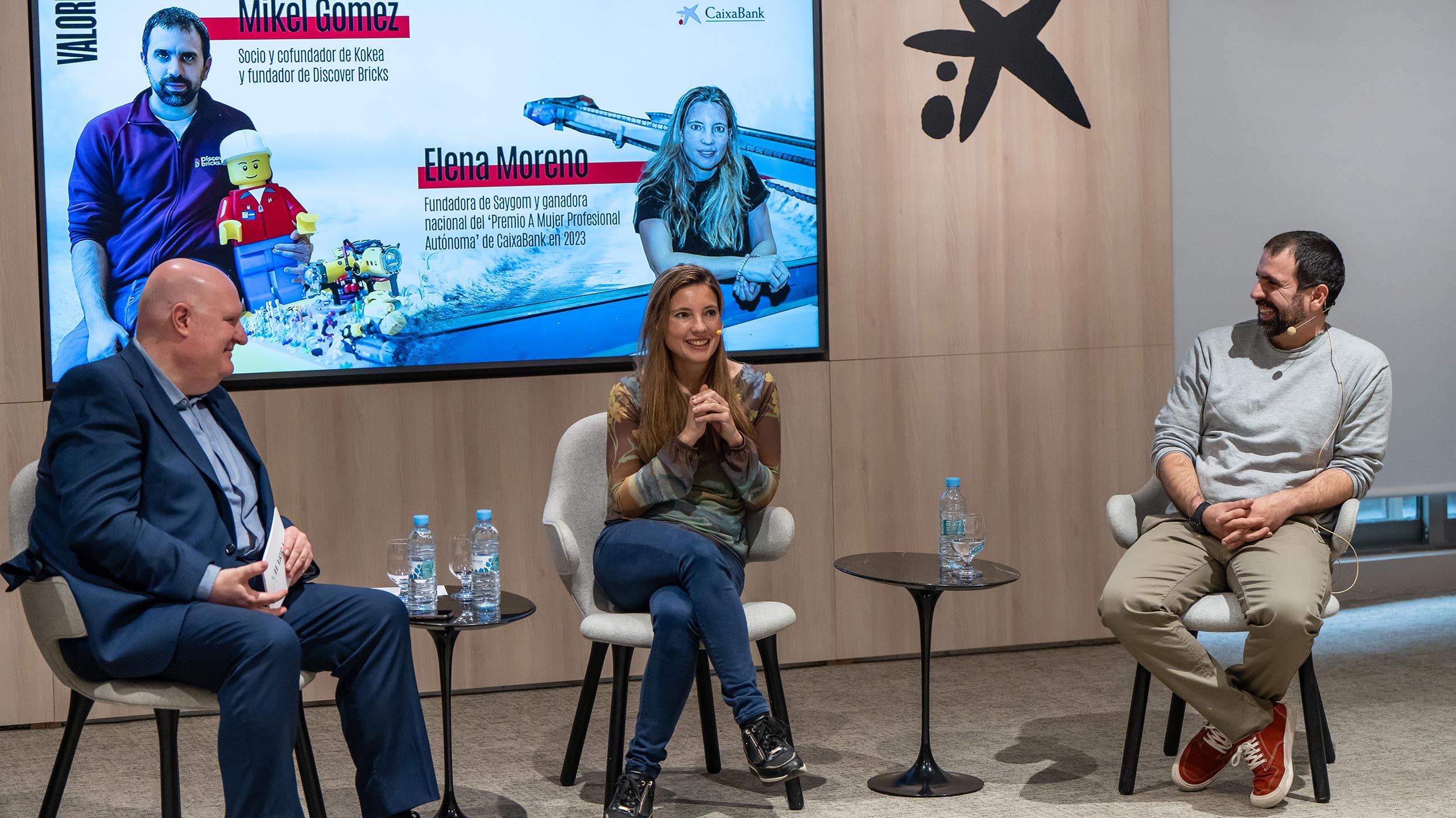 De izquierda a derecha, Jesús Jiménez (Navarra Capital), Elena Moreno (Saygom) y Mikel Gómez (Kokea).