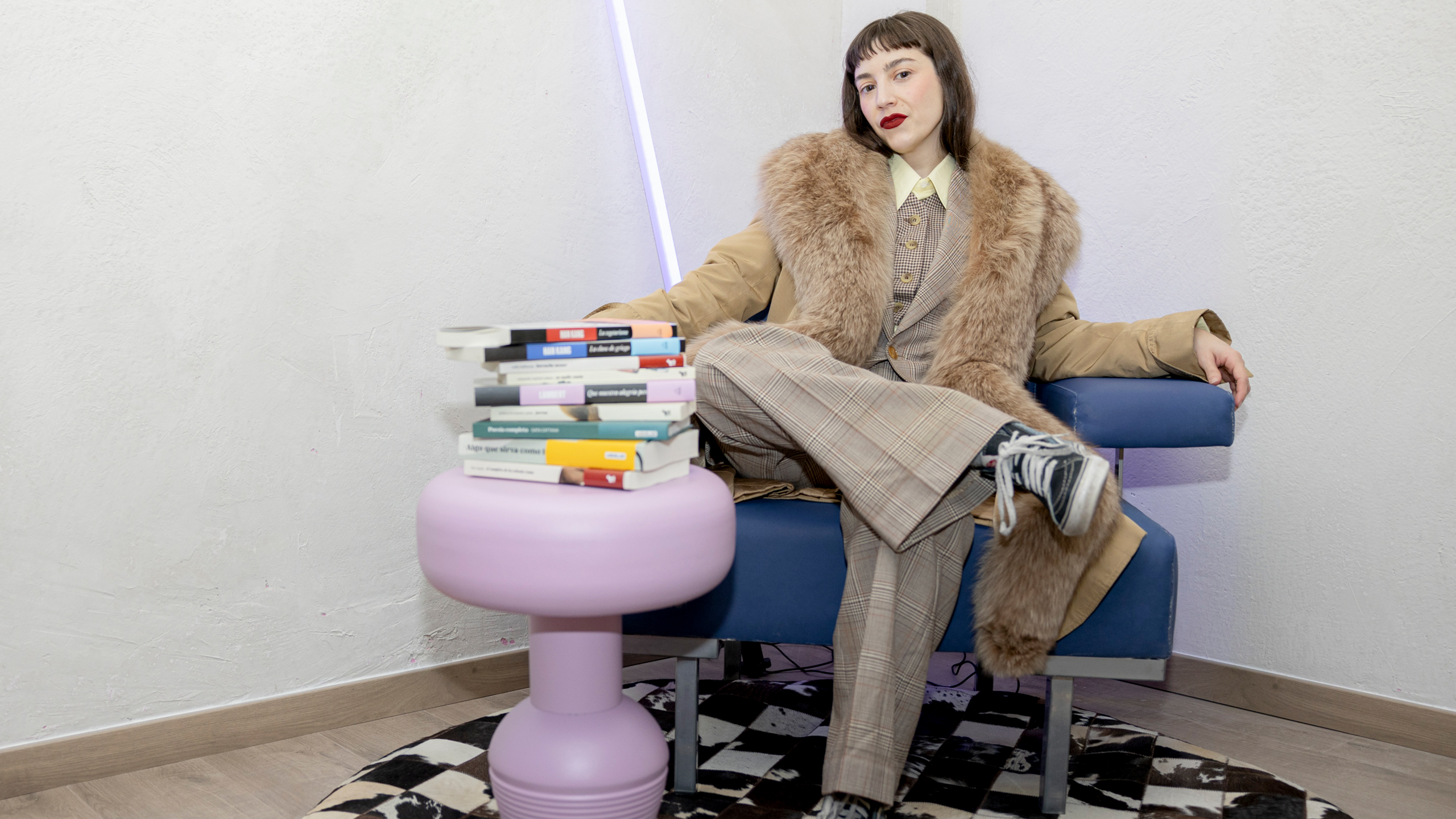 Además de vender libros y ropa de segunda mano, esta emprendedora quiere que Una Cosa sea un espacio cultural vivo.