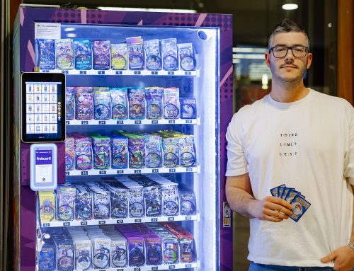 El pamplonés que ha lanzado máquinas 'vending' de cartas de Pokémon, Magic, Dragon Ball y Minecraft