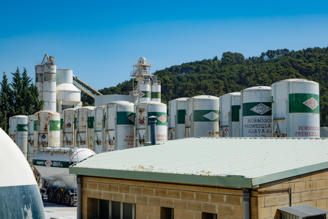 Hormigones Beriain planea invertir casi un millón para duplicar la superficie de su mina de Ablitas