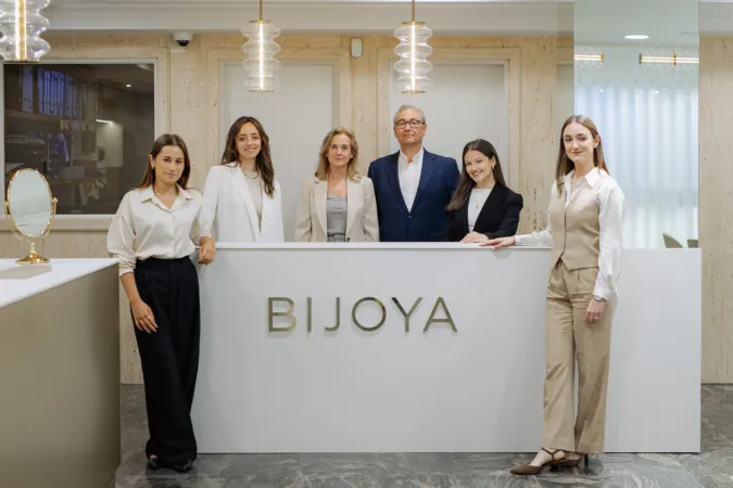 Bijoya reforma su céntrica tienda de Pamplona y triunfa entre las parejas jóvenes