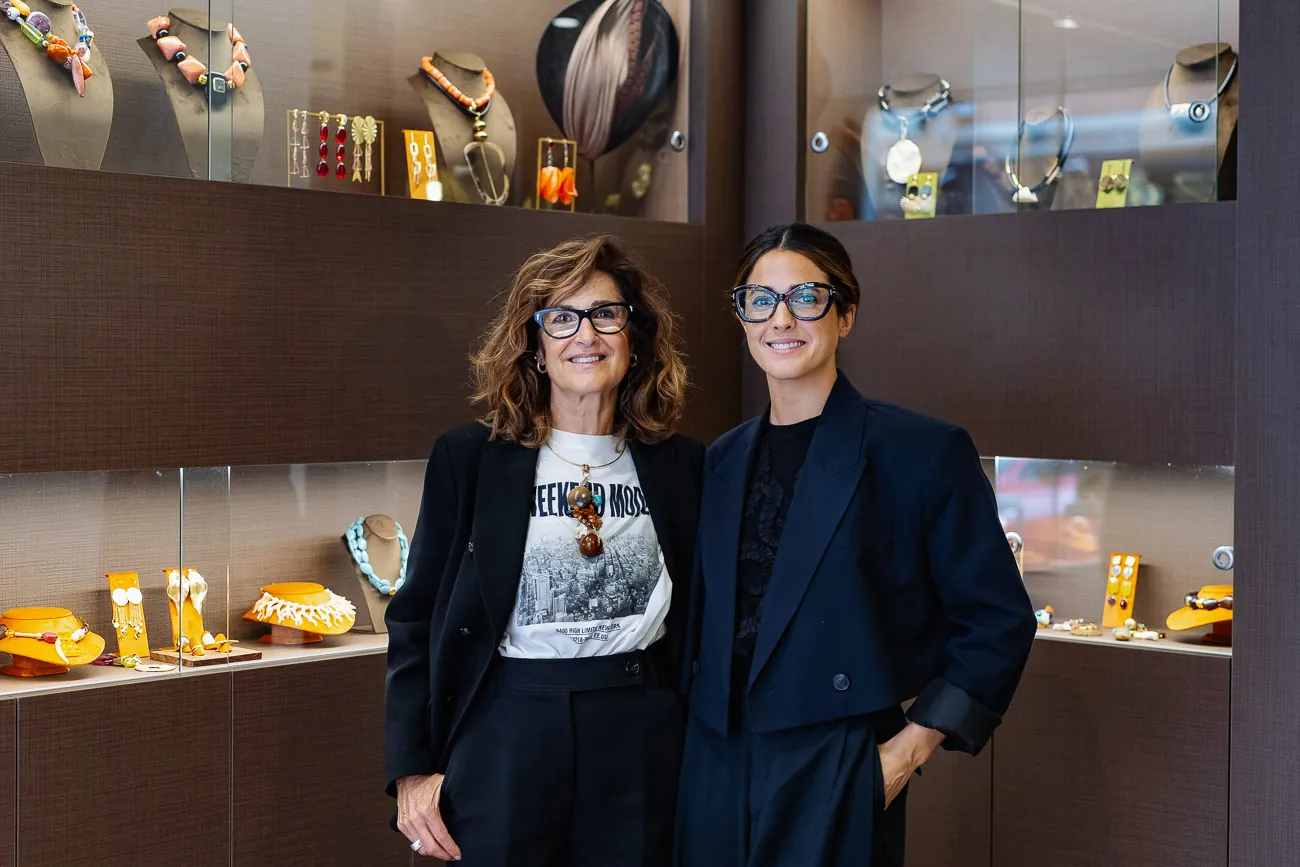 Las joyas de Estela Martín se venden en su tienda física, en locales multimarca de toda España y a través se su página web.