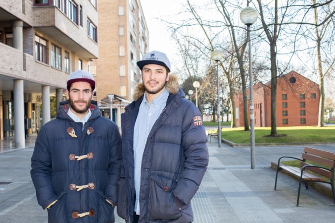 Dos jóvenes navarros marcan tendencia y crean su propia firma de ropa