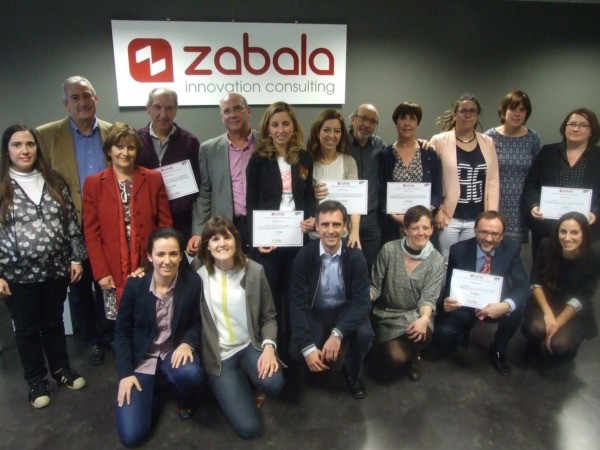 La plantilla de Zabala Innovation Consulting respalda a 8 organizaciones sociales