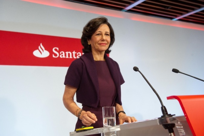 El beneficio del Banco Santander crece un 2,6% en 2015 hasta los 5.966 millones de euros