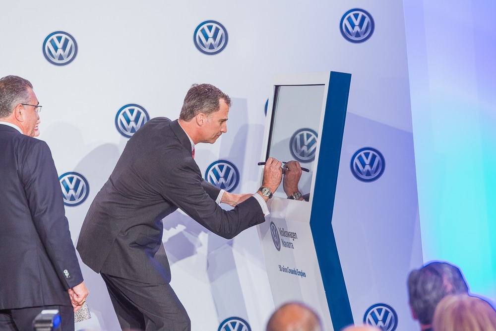 Visita real a Volkswagen Navarra en imágenes