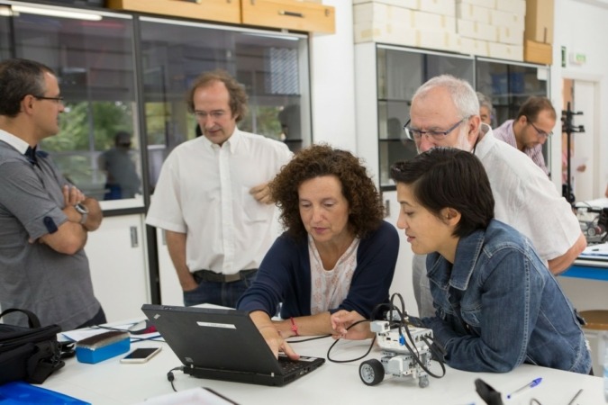 La robótica educativa aterriza en la Universidad Pública de Navarra