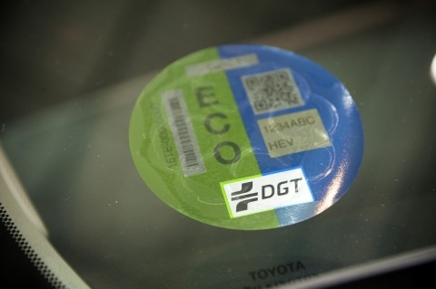 Toyota y Lexus, primeros beneficiarios de las 'etiquetasECO' de la DGT