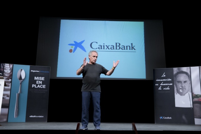 Adriá reúne a 400 emprendedores en el Teatro Gayarre de Pamplona