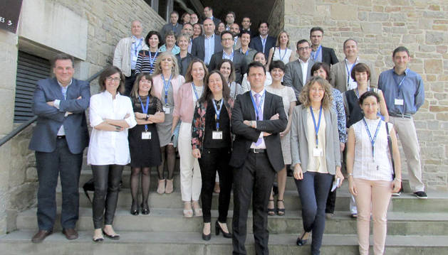Miembros de AEDIPE Navarra tras su última Asamblea General celebrada en Gorraiz. 