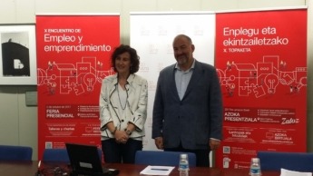 Cristina Bayona y Juan Gallego en la presentación del acto