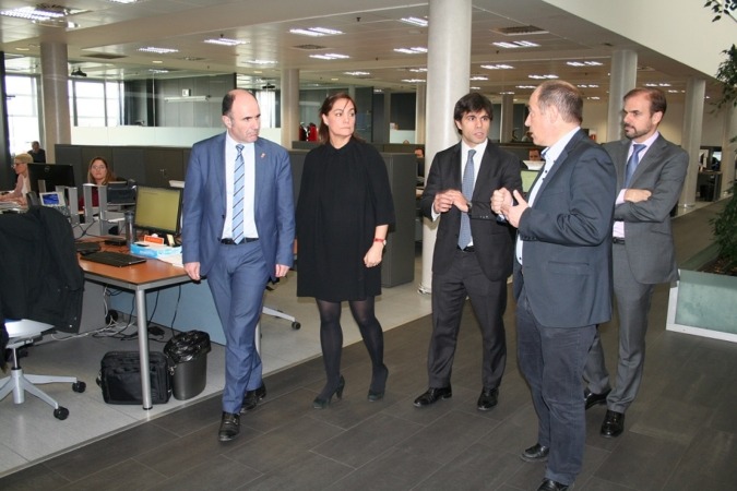 Visita a Thomson Reuters