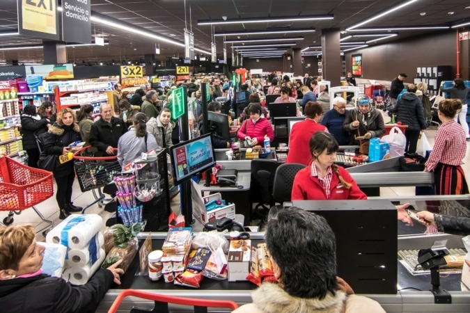 600 tiendas de nueva generación, 31 hipermercados y 570 supermercados realizan el 65% de las ventas alimentarias del Grupo Eroski.