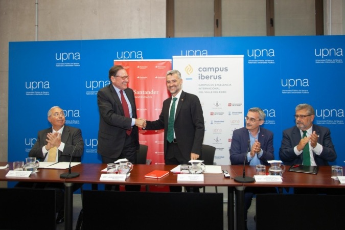 Campus Iberus y Banco Santander promoverán el desarrollo del Valle del Ebro
