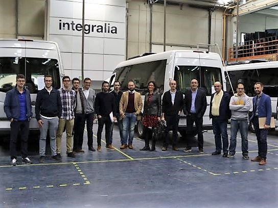 Integrantes de NaVEAC durante su visita a las instalaciones de Integralia.