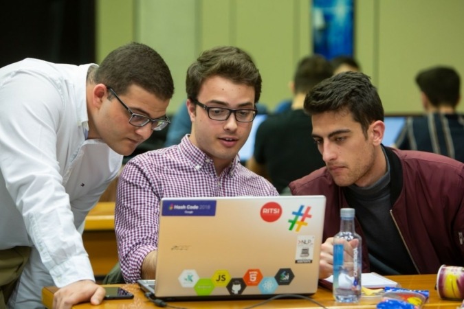 Estudiantes de la UPNA participan en el desafío internacional de Google