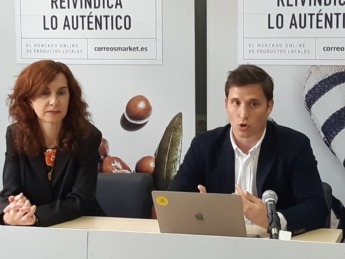 Mª Concepción Peraita, directora territorial Correos y Sergio Peinado, responsable de Soluciones Digitales y eCommerce de Correos.