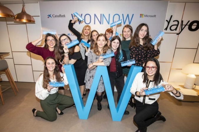 11 alumnas de grados STEM de Navarra optan a los Premios Wonnow