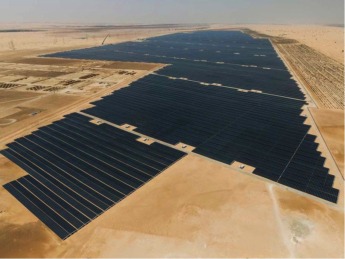 La mayor planta fotovoltaica del mundo, situada en Emiratos Árabes.