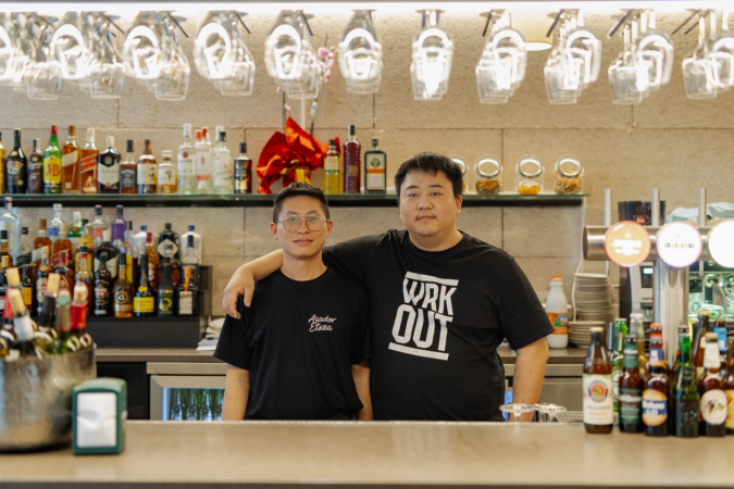 La familia china que ha abierto un asador en Lezkairu con menú del día por menos de 20 euros
