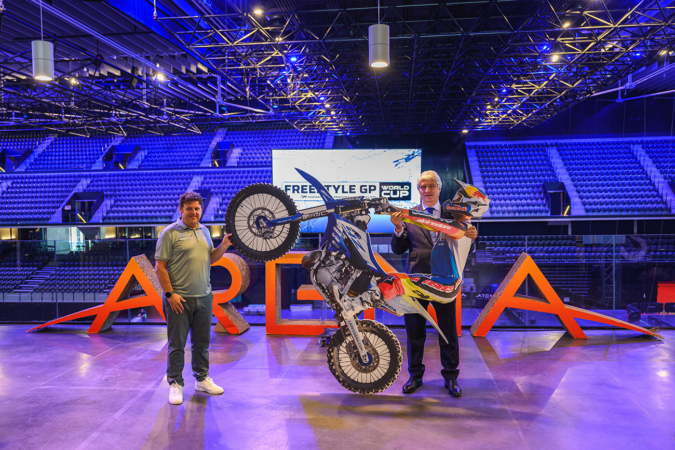 La Copa del Mundo de Freestyle Motocross arrancará en el Navarra Arena
