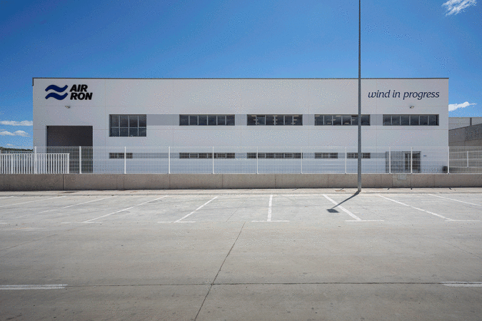 Air Ron inaugura su nueva sede de Caparroso, que triplica la superficie de la anterior