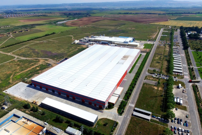 AR Racking, del Grupo Arania, prevé aumentar la producción un 75 % en su planta de Tudela