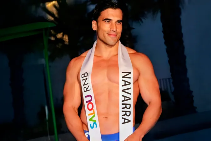 El enfermero que ha representado a Navarra en el Reinado Nacional de Belleza 2025