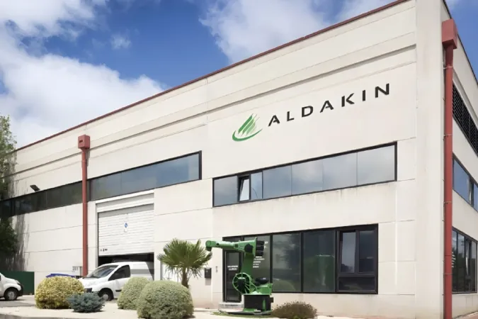El grupo de Alsasua Aldakin ficha a tres directivos y mandos para afrontar proyectos de mayor envergadura