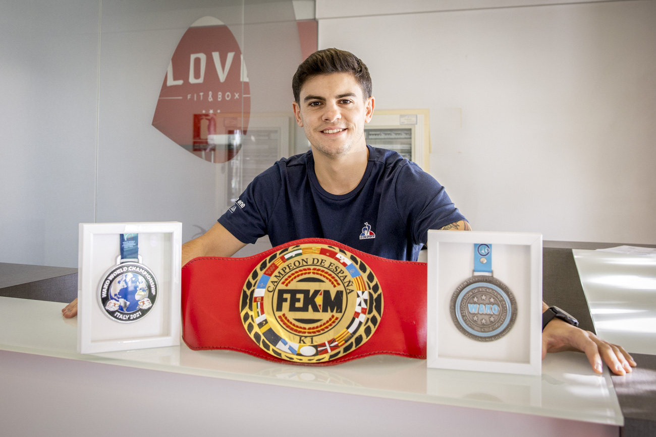 Este joven villavés ha sido cinco veces campeón nacional de 'kick boxing' de manera consecutiva.