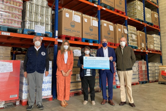 Fundación «la Caixa» recauda 37.010 euros para el Banco de Alimentos de Navarra