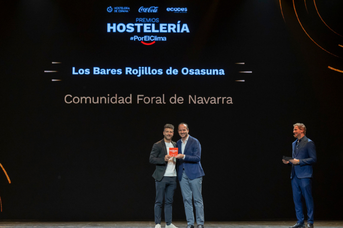 La agrupación Bares Rojillos, reconocida en la III Edición de los Premios Hostelería #PorElClima
