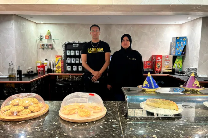 La familia hispano-marroquí que ha transformado el bar Urtzi de Alsasua en un café y restaurante de éxito
