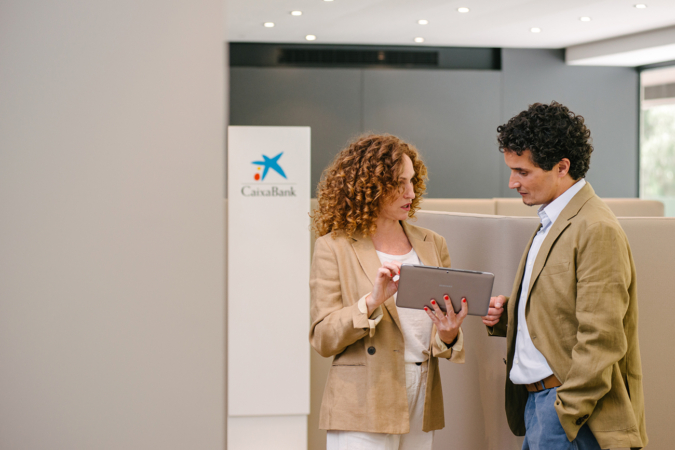 CaixaBank destinó 1.246 millones a la financiación de empresas navarras en 2025, un 45 % más
