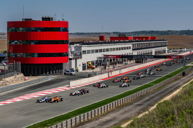 Las primeras mejoras realizadas por MotorSport Vision en el Circuito de Navarra