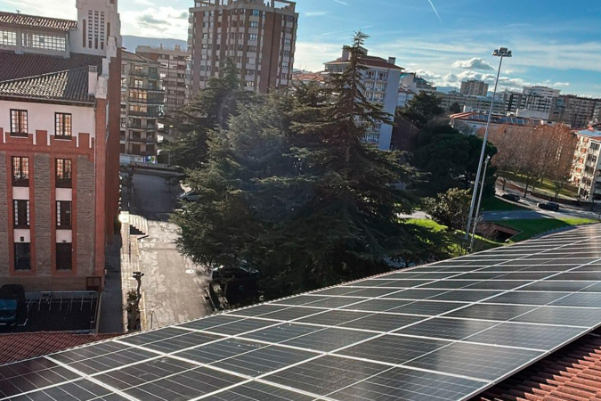La comunidad energética del Ensanche de Pamplona beneficiará a 200 comerciantes, pymes y vecinos