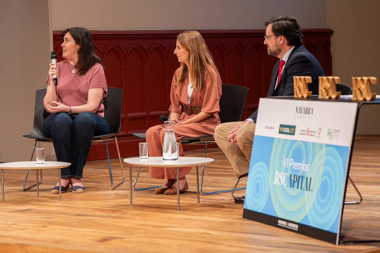La Clínica Universidad de Navarra, Cuatrovientos y Antox ganan los VI Premios RSCapital