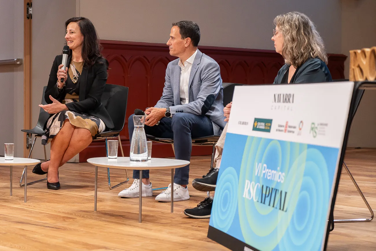 La Clínica Universidad de Navarra, Cuatrovientos y Antox ganan los VI Premios RSCapital