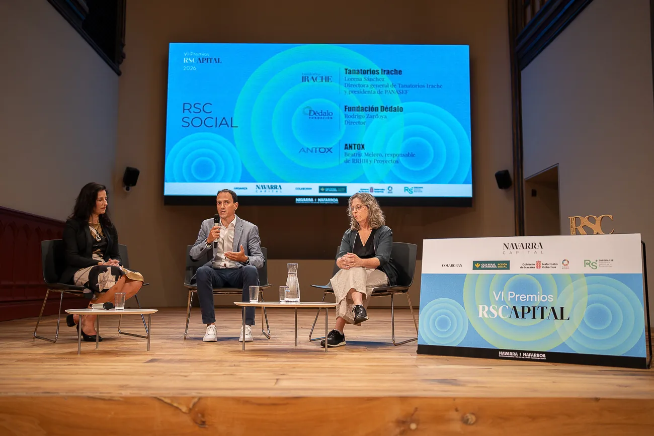 La Clínica Universidad de Navarra, Cuatrovientos y Antox ganan los VI Premios RSCapital