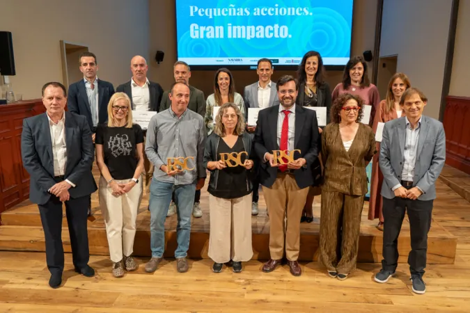 La Clínica Universidad de Navarra, Cuatrovientos y Antox ganan los VI Premios RSCapital