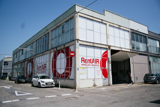 Rentair cuadruplica su plantilla en un año y se muda a una nueva nave en Noáin