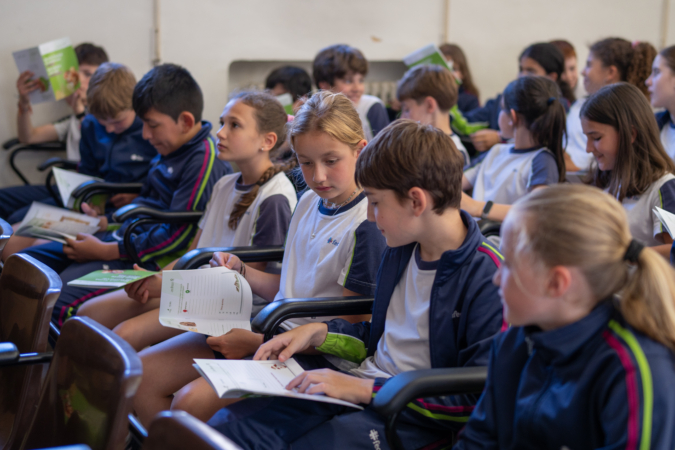 Más de 500 escolares de media docena de centros participarán en sesiones como la vivida en Vedruna.