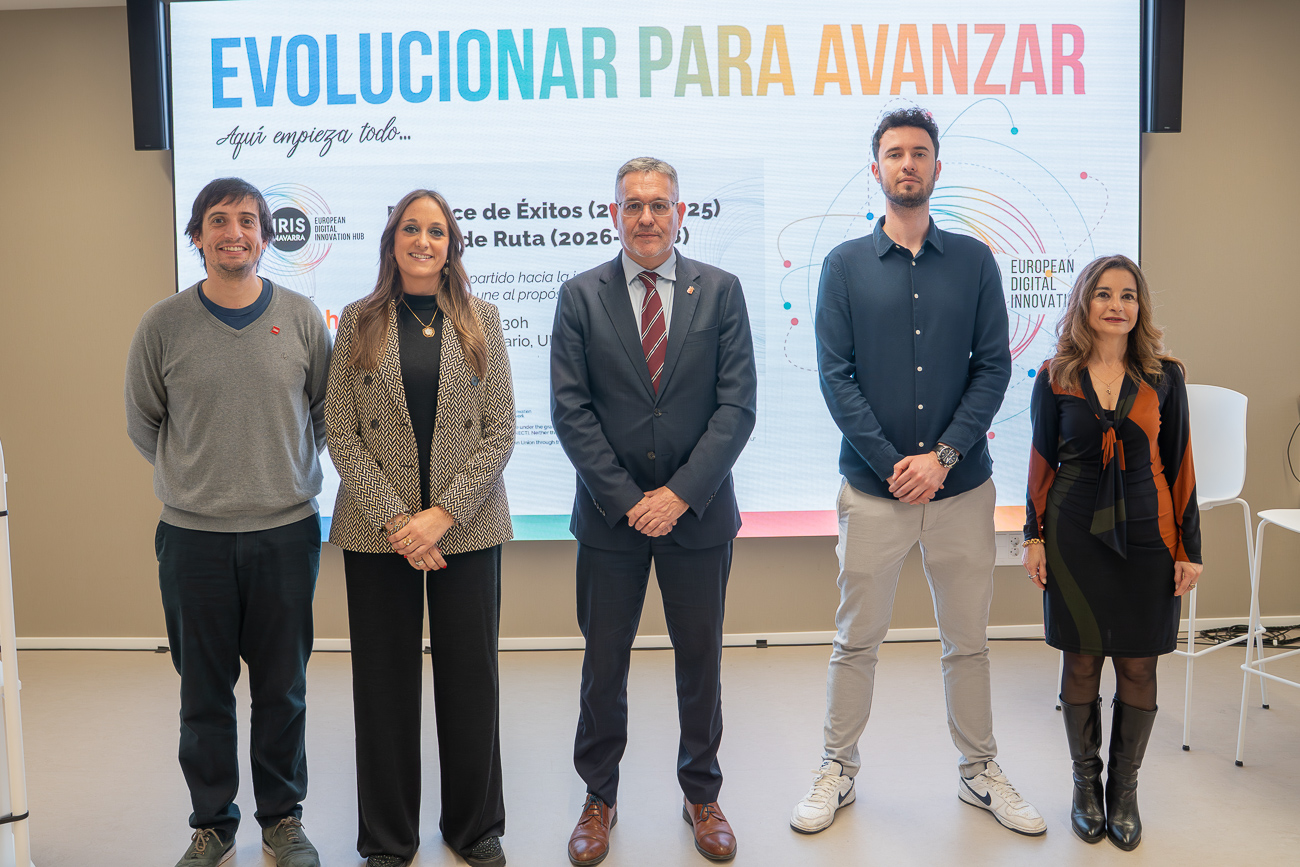Mikel Hernáez, Andrea Urrecho, Juan Luis García, Eduard Melnicenco y Nancy Tarjenian participaron en la mesa de Ejecución IRIS EDIH.