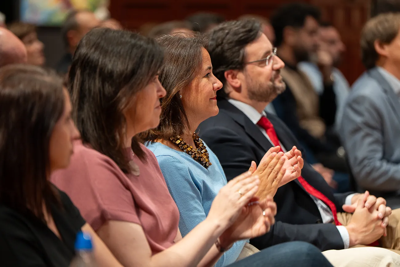 La Clínica Universidad de Navarra, Cuatrovientos y Antox ganan los VI Premios RSCapital