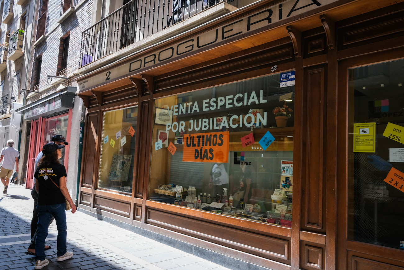 La Droguería López cerrará en septiembre por falta de relevo.