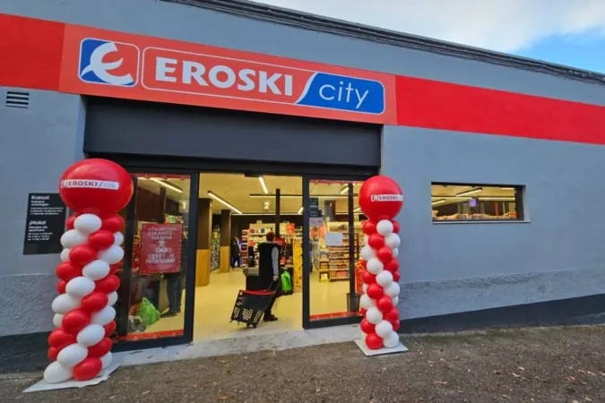 Eroski abre un nuevo supermercado franquiciado en Etxarri Aranatz