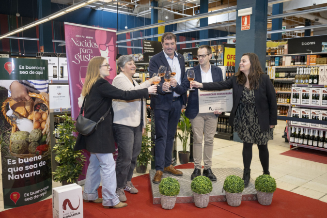 Las premiadas que recibirán 72 botellas de vino DO Navarra a lo largo de 2026