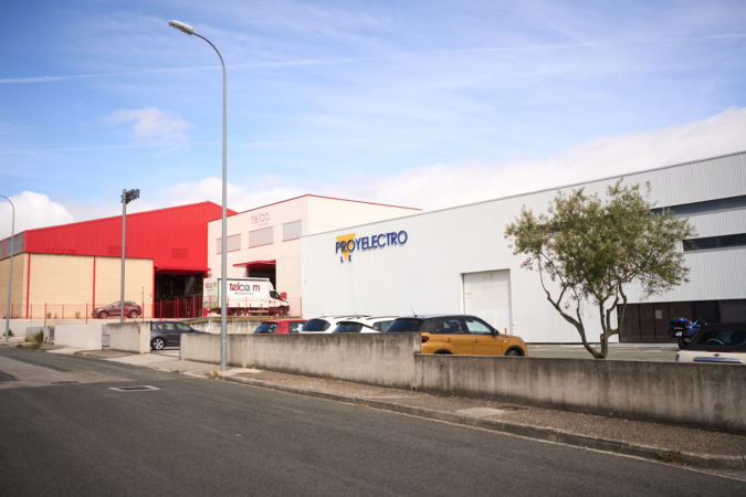 Proyelectro amplía sus instalaciones de Mutilva en un 25 % para reforzar su capacidad logística