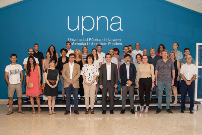 Cerca de veinte estudiantes de la UPNA obtienen el título de Economía Social